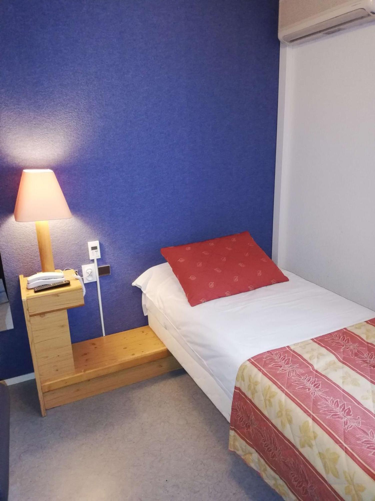 Brit Hotel Vallee Du Lot Fumel Bagian luar foto