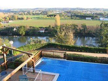 Brit Hotel Vallee Du Lot Fumel Bagian luar foto