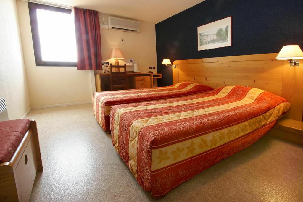 Brit Hotel Vallee Du Lot Fumel Bagian luar foto